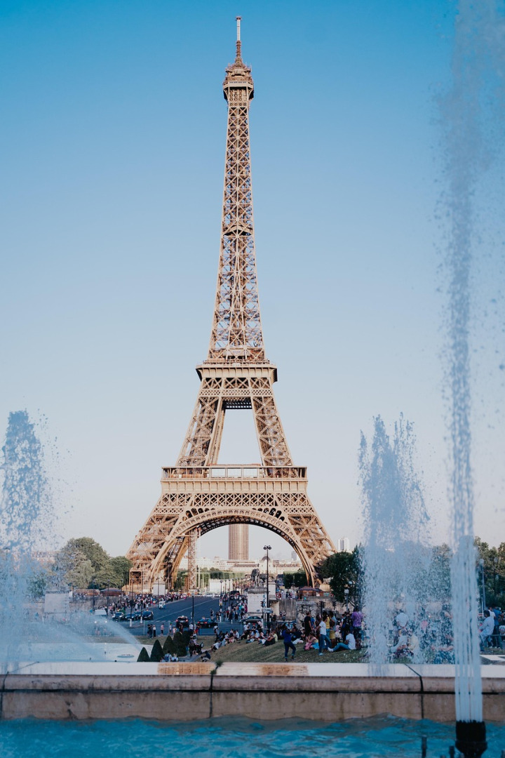 Paris flights deal